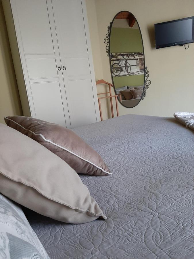 B & B La Casa di Nuvola Cantu Bagian luar foto